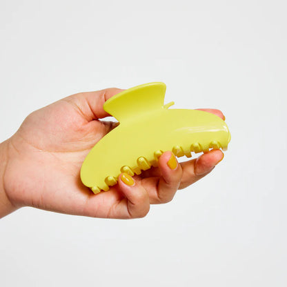 Baby Claw in Yellow